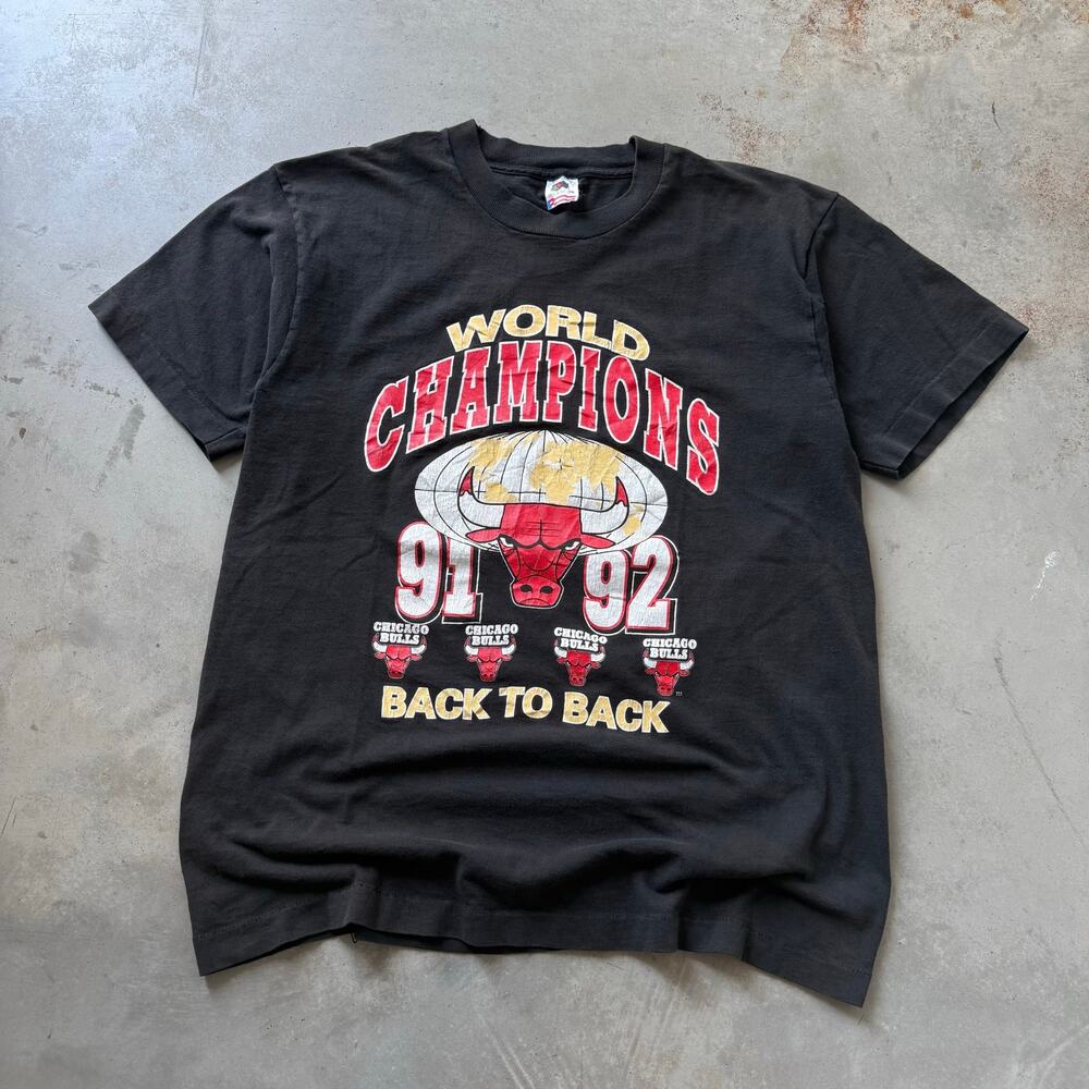 Vintage 90’s Chicago Bulls NBA Champions Logo Retro Sports T-shirt Size Large
